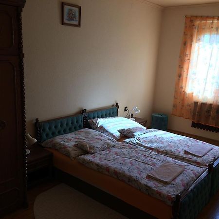 Margareta Apartman Appartement Sárvár Buitenkant foto