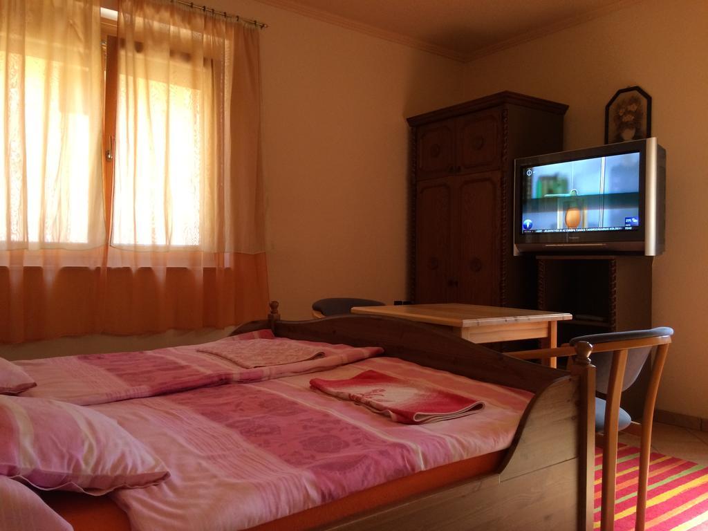 Margareta Apartman Appartement Sárvár Buitenkant foto